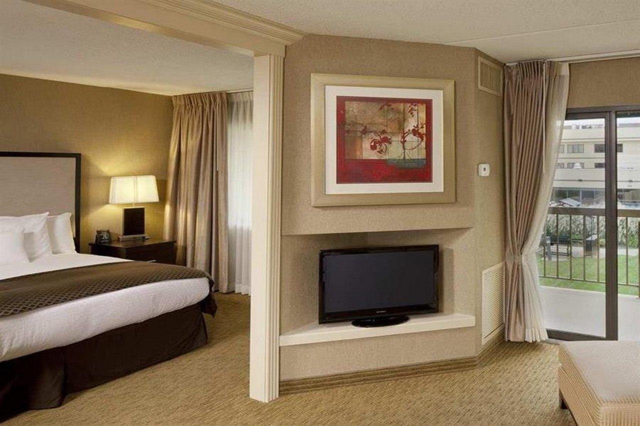 Doubletree Suites By Hilton Dayton/Miamisburg Extérieur photo
