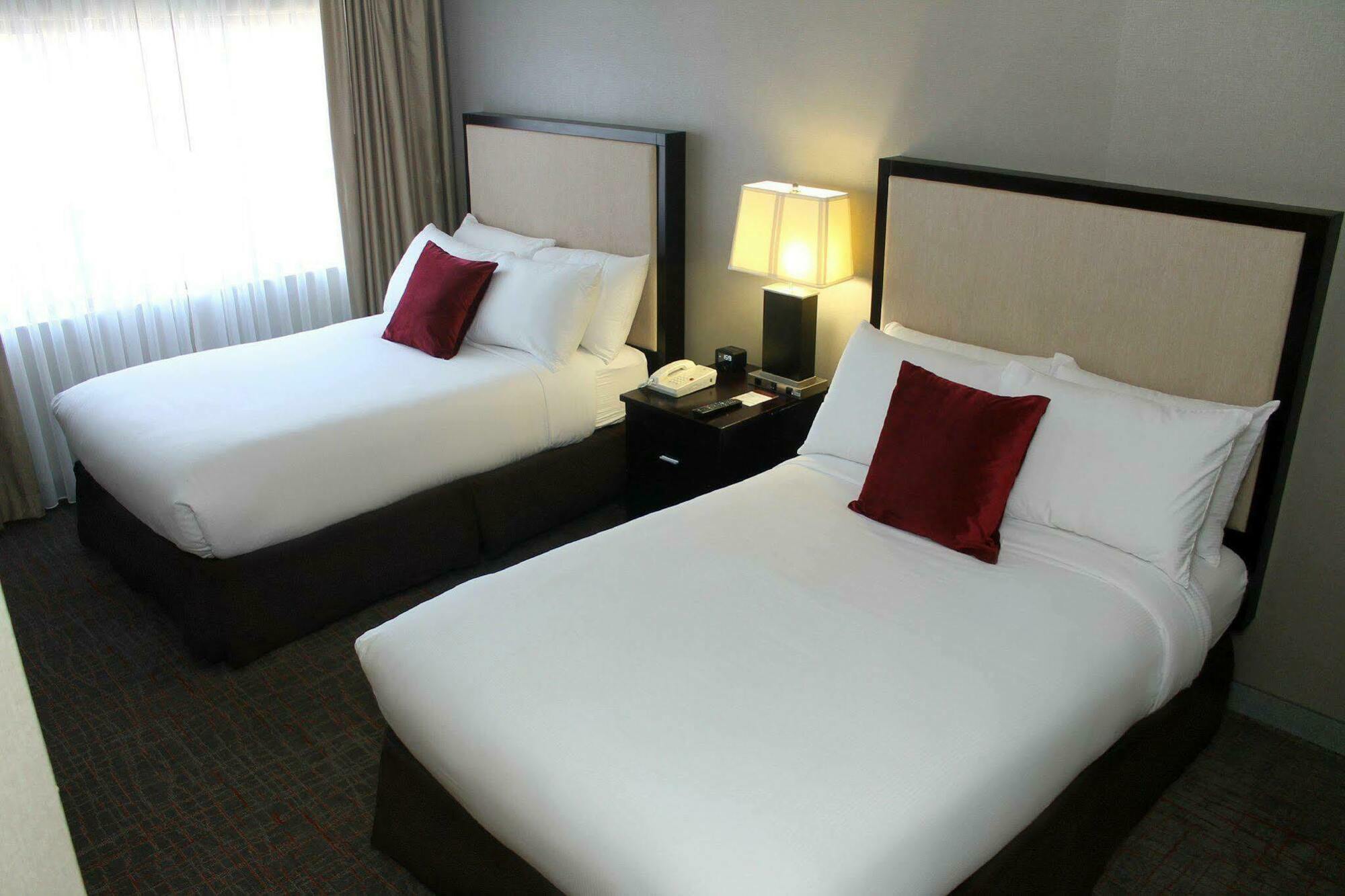 Doubletree Suites By Hilton Dayton/Miamisburg Extérieur photo